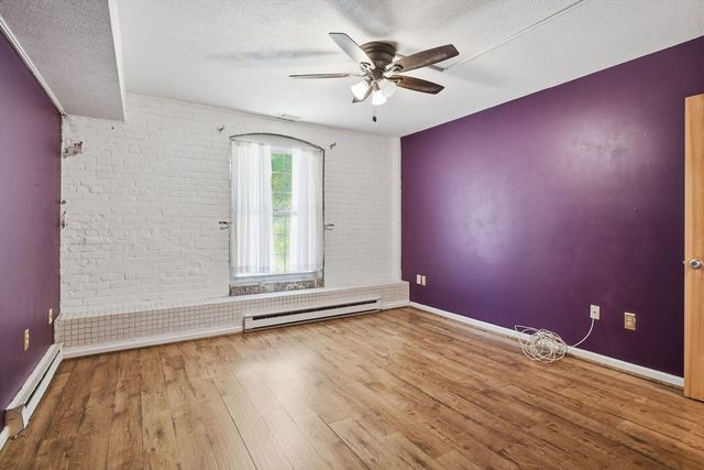 124 College St 2, South Hadley, MA 01075