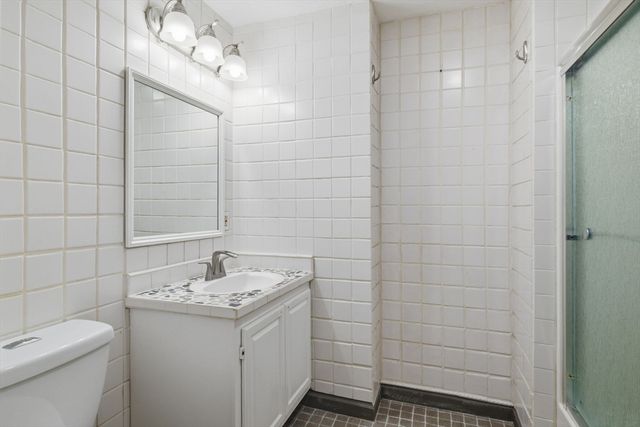 124 College St 2, South Hadley, MA 01075