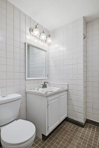 124 College St 2, South Hadley, MA 01075