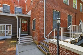 124 College St 2, South Hadley, MA 01075