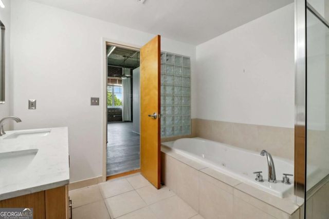 3235 Roswell Road NE 716, Atlanta, GA 30305