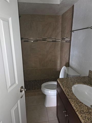 5112 CONROY ROAD 11, Orlando, FL 32811