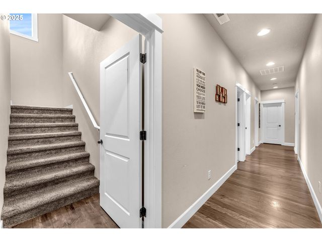 15301 Ne 244TH St, Battle Ground, WA 98604