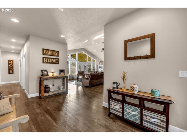 15301 Ne 244TH St, Battle Ground, WA 98604