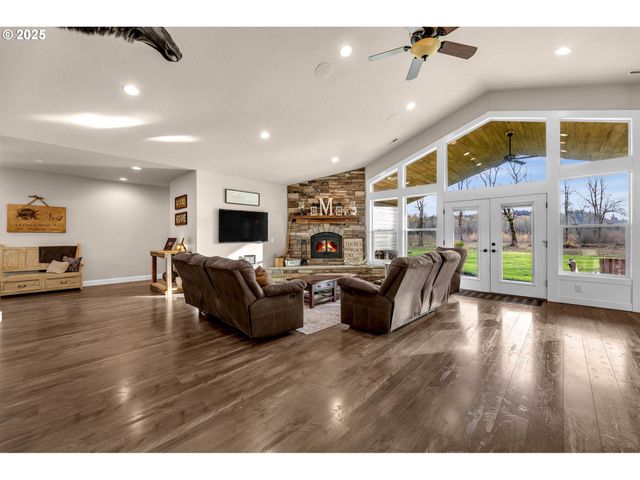 15301 Ne 244TH St, Battle Ground, WA 98604