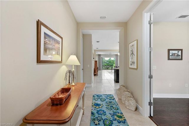 3571 Canopy CIR, Naples, FL 34120