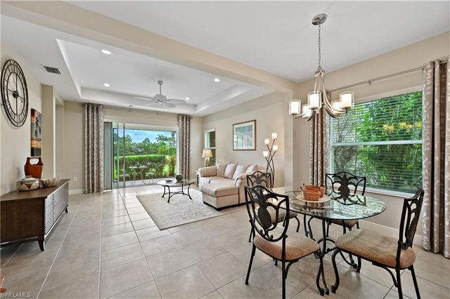 3571 Canopy CIR, Naples, FL 34120