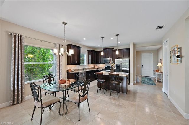 3571 Canopy CIR, Naples, FL 34120