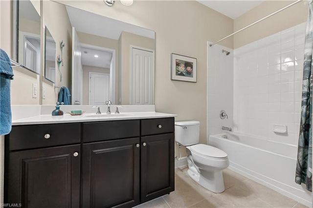 3571 Canopy CIR, Naples, FL 34120