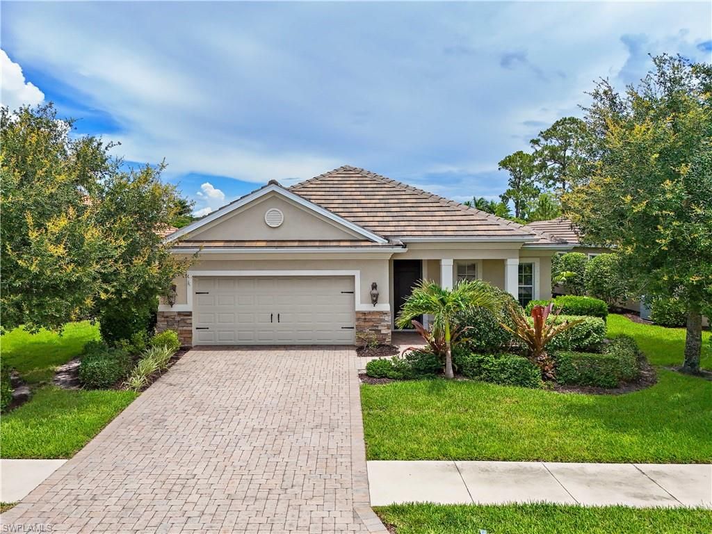 3571 Canopy CIR, Naples, FL 34120