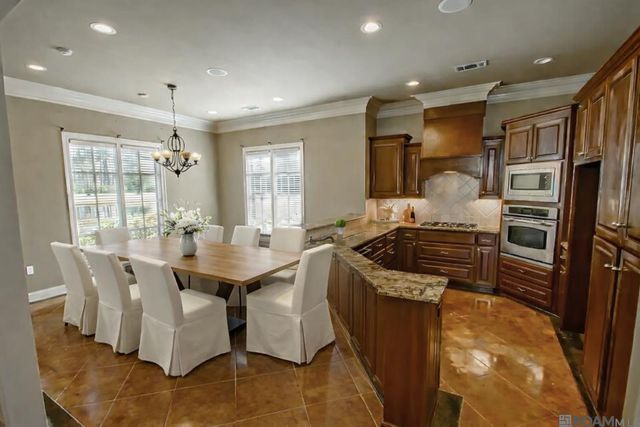 23291 Greenwell Springs Rd, Greenwell Springs, LA 70739