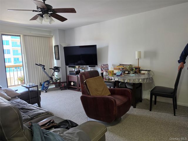 360 SHORE ROAD 5A, Long Beach, NY 11561