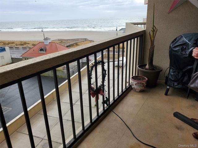 360 SHORE ROAD 5A, Long Beach, NY 11561