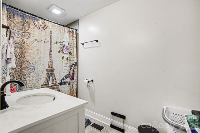 815 S Jackson Street, Salisbury, NC 28144
