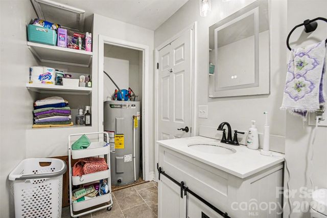 815 S Jackson Street, Salisbury, NC 28144