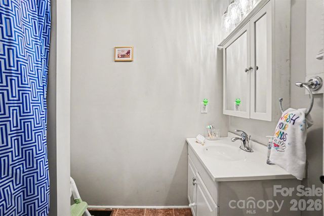 815 S Jackson Street, Salisbury, NC 28144