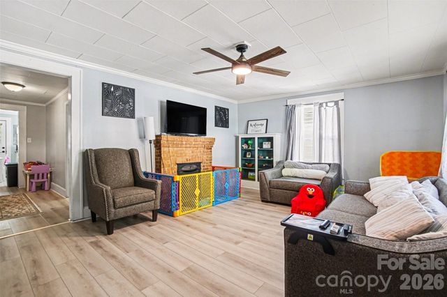 815 S Jackson Street, Salisbury, NC 28144