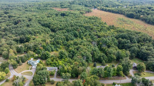 136 Maple Avenue, Atkinson, NH 03811
