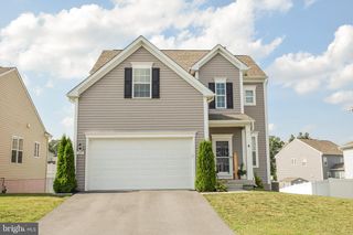 125 ALLIANCE CT, Winchester, VA 22602