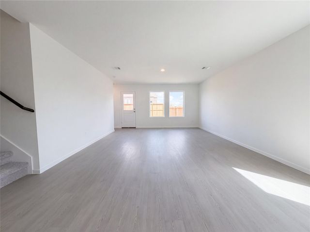 200 Bennett Street, Angleton, TX 77515