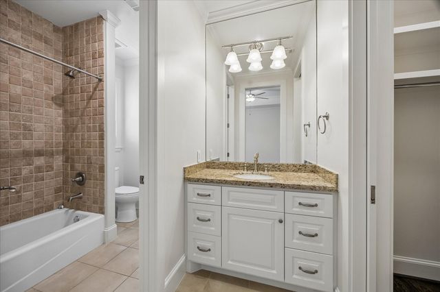 6236 Overbrook Lane, Houston, TX 77057