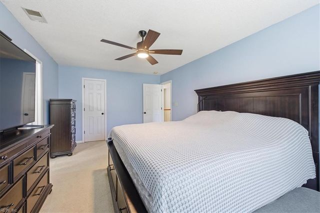 117 Lancelot DR, Suffolk, VA 23434