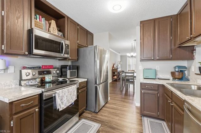 117 Lancelot DR, Suffolk, VA 23434