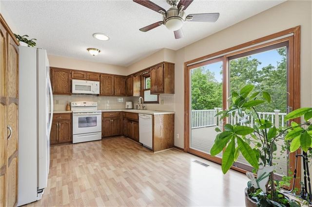 12338 W 105TH Terrace, Overland Park, KS 66215