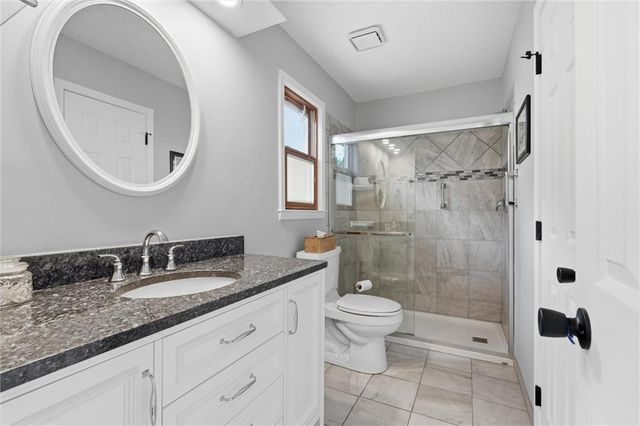 12338 W 105TH Terrace, Overland Park, KS 66215
