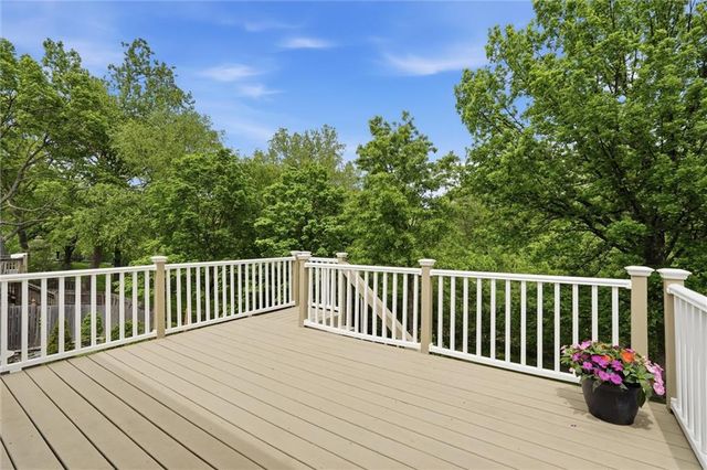 12338 W 105TH Terrace, Overland Park, KS 66215