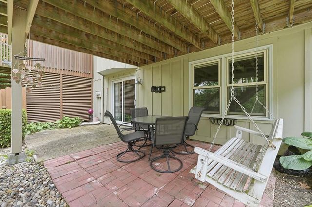 12338 W 105TH Terrace, Overland Park, KS 66215