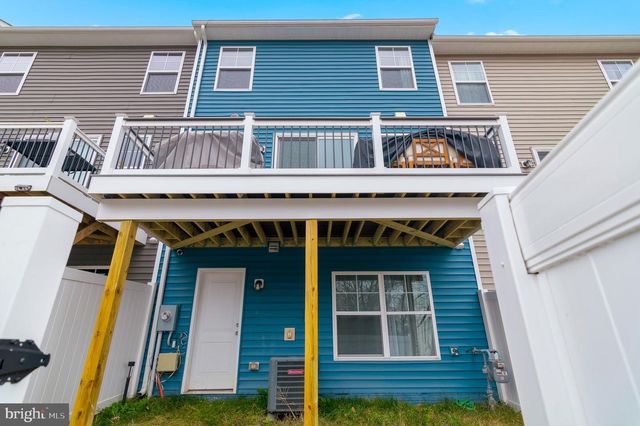 18245 SUMMIT POINTE DR, Triangle, VA 22172