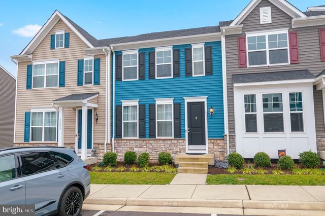 18245 SUMMIT POINTE DR, Triangle, VA 22172