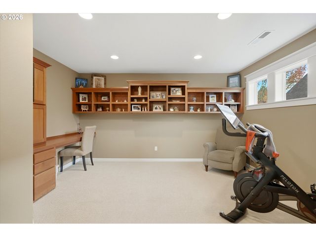 4913 E MASTERS Dr, Newberg, OR 97132