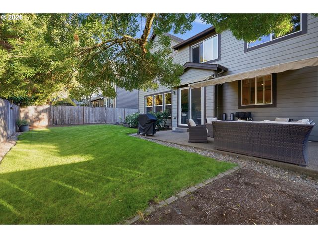 4913 E MASTERS Dr, Newberg, OR 97132