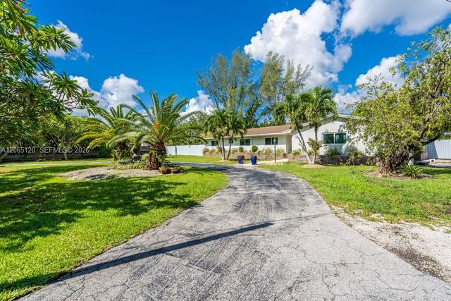 18900 SW 127th Avenue, Miami, FL 33177