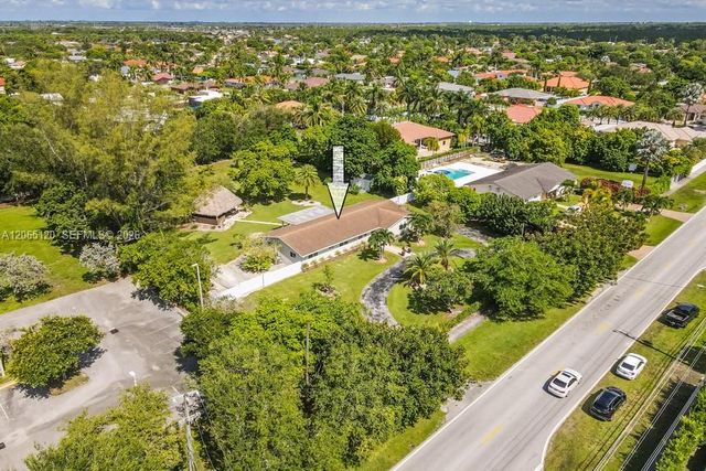 18900 SW 127th Avenue, Miami, FL 33177