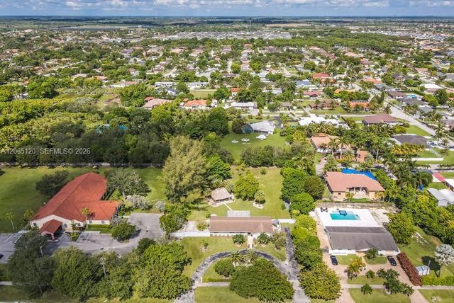 18900 SW 127th Avenue, Miami, FL 33177