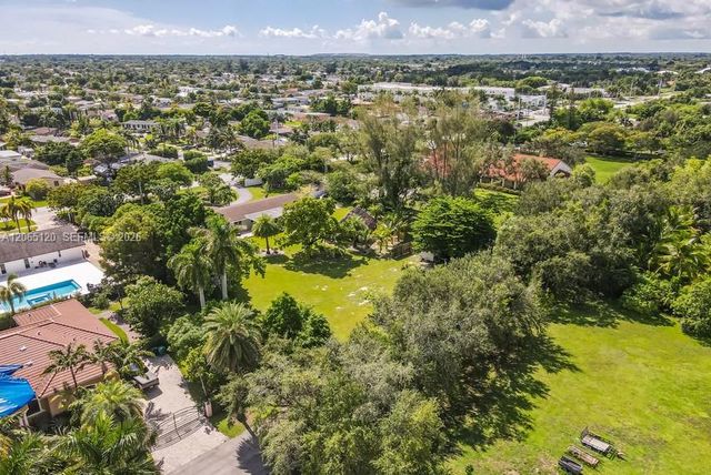 18900 SW 127th Avenue, Miami, FL 33177