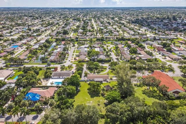 18900 SW 127th Avenue, Miami, FL 33177