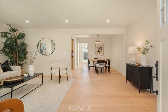 2039 Rutgers, Long Beach, CA 90815