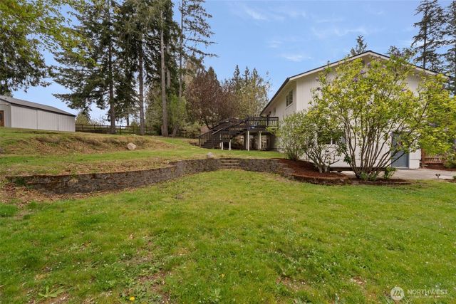 4631 E Grapeview Loop Road, Allyn, WA 98524