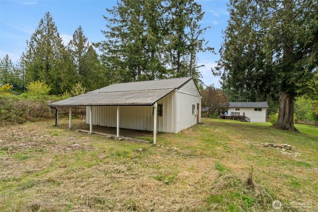 4631 E Grapeview Loop Road, Allyn, WA 98524