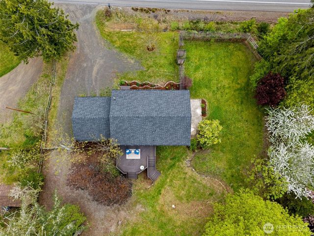 4631 E Grapeview Loop Road, Allyn, WA 98524