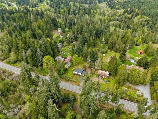 4631 E Grapeview Loop Road, Allyn, WA 98524