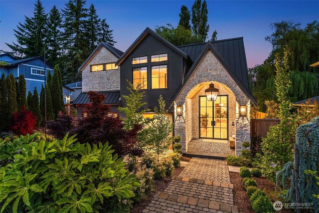 1016 5th Street, Kirkland, WA 98033