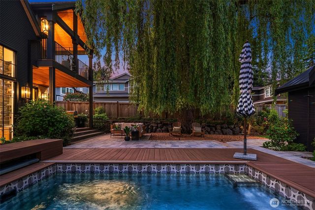 1016 5th Street, Kirkland, WA 98033