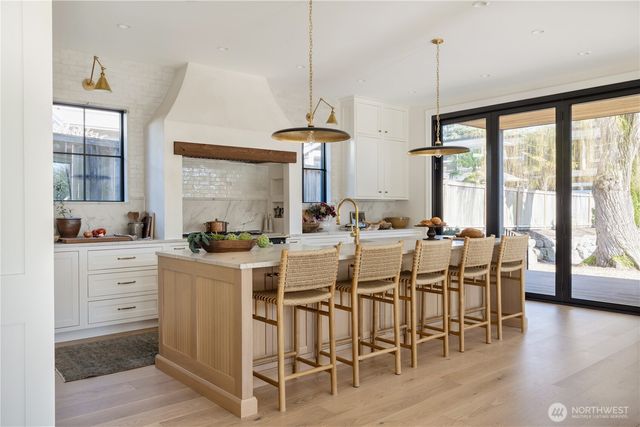 1016 5th Street, Kirkland, WA 98033