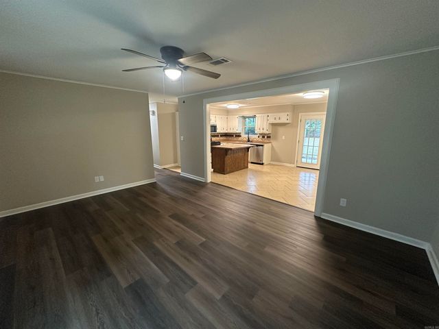 13 Deerwood Drive, Sheridan, AR 72150