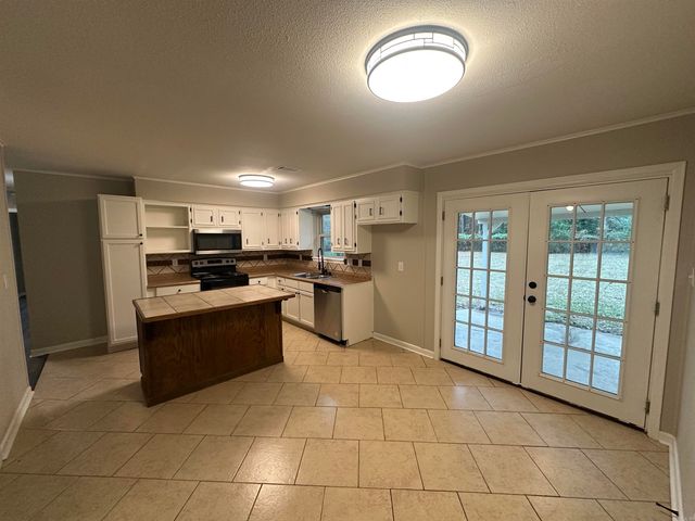 13 Deerwood Drive, Sheridan, AR 72150